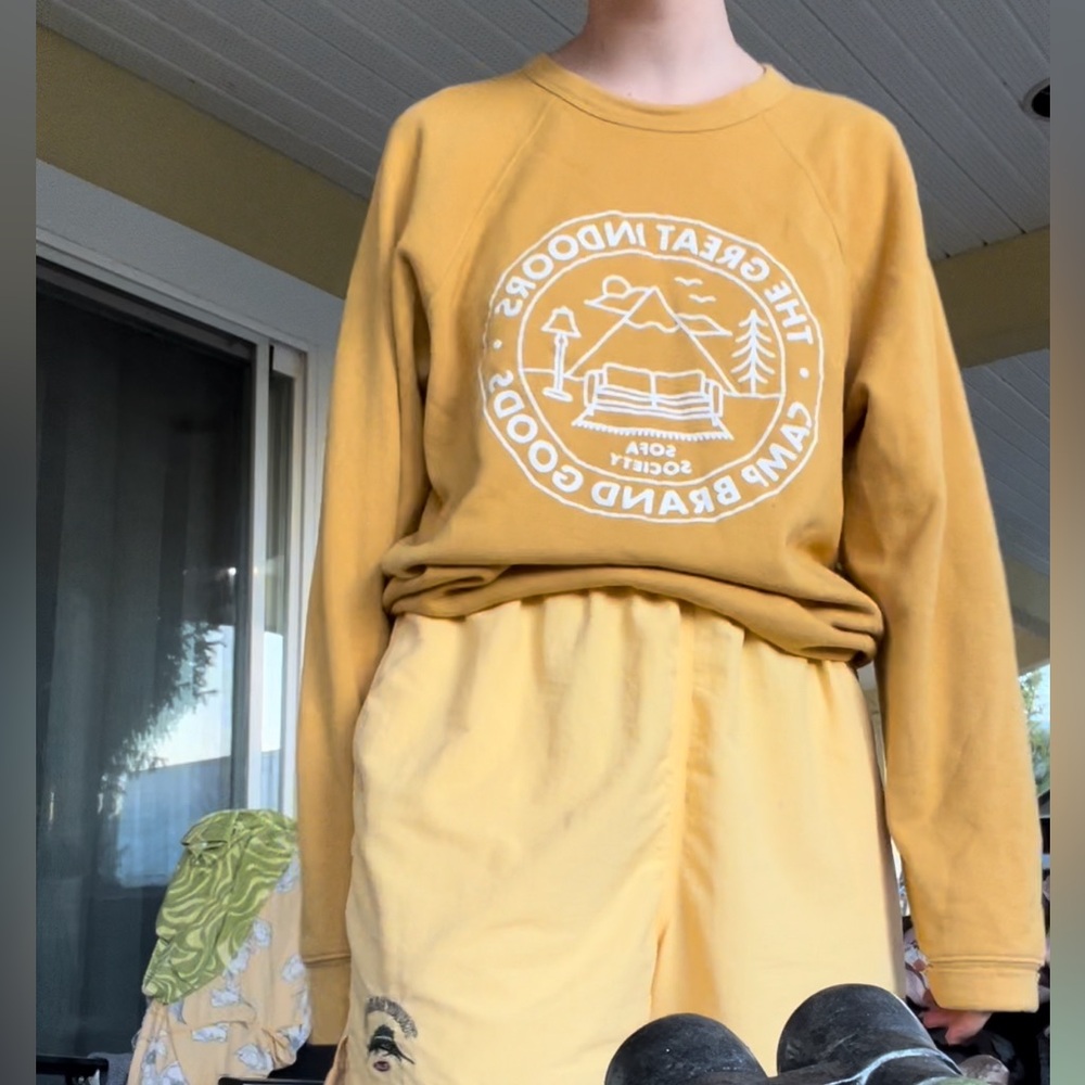 CAMP Brand Sweatshirt XL